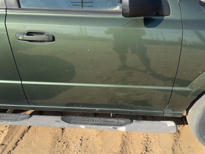 2006 Kia Sorento Front Door RH Ivy Green 3N