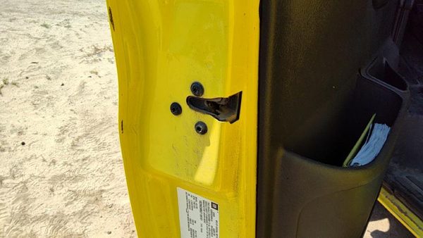 1996-2002 Express Van 2500 Driver Left Front Door Latch With Rods/Cables Oem — photo 3