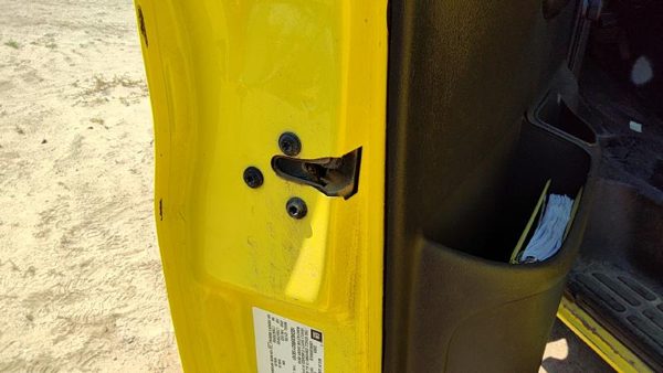 1996-2002 Express Van 2500 Driver Left Front Door Latch With Rods/Cables Oem — photo 4