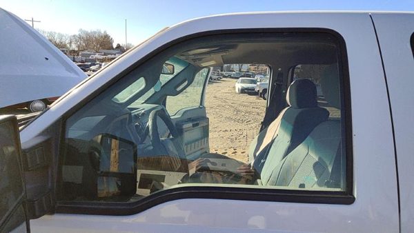 2013-2016 Ford F250 Driver Left Front Side Window Door Glass 6.7L Powerstroke — photo 3