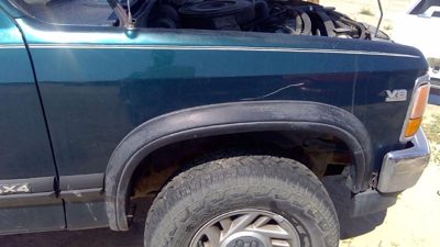 1993 Dodge Dakota Fender RH Green Rusted