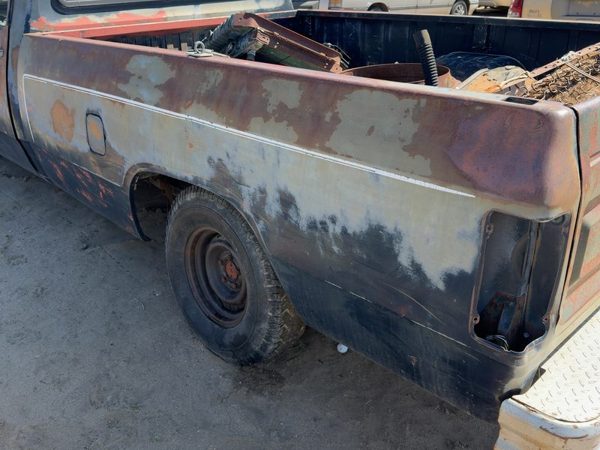 1981 Dodge D150 Pickup Box/bed Assembly — photo 3