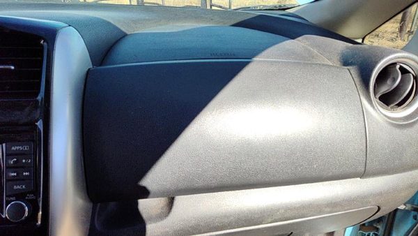 12-19 Versa Note Upper Glove Box Assembly Complete Door With Latch Charcoal G — photo 3