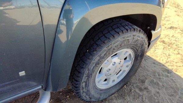 04-12 Canyon Passenger Right Front Wheel Flare Moulding Fender Stealth Gray 46U — photo 3