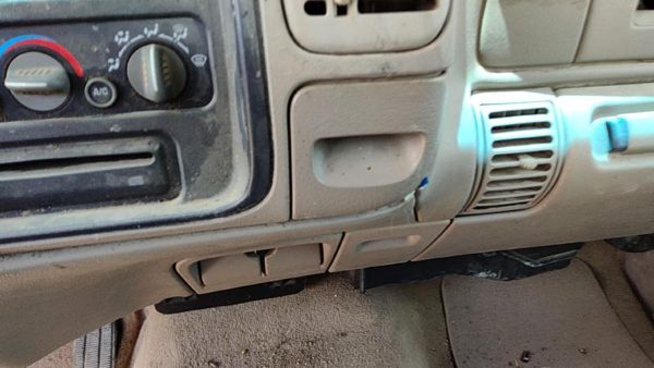 1997-1998 Silverado 2500 Cup Holder Slide Out Dash Assembly Oem Tan 52D 15768386 — photo 1