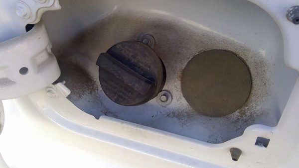 2012 Ford F250 Fuel Filler Neck Assembly With Gas Cap OEM — photo 3