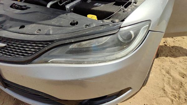 2015-2017 Chrysler 200 Driver Left Head Light Oem Front Lamp 68110247Ad — photo 1