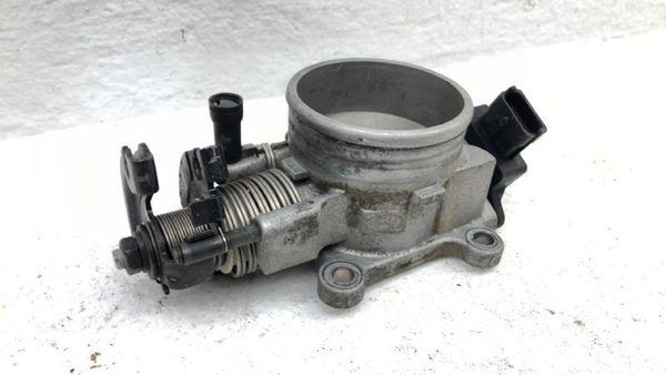 01-03 Hyundai Elantra Throttle Body Valve Assembly Complete With Sensors 2.0L — photo 6