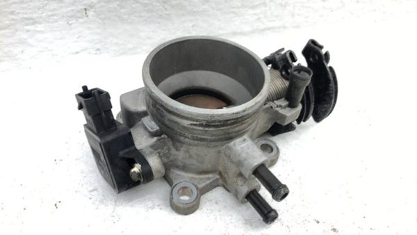 01-03 Hyundai Elantra Throttle Body Valve Assembly Complete With Sensors 2.0L — photo 8