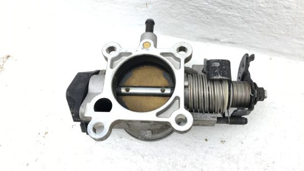 01-03 Hyundai Elantra Throttle Body Valve Assembly Complete With Sensors 2.0L — photo 10