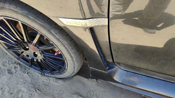 2015-2016 Subaru Wrx Driver Left Moulding From Fender Trim Strip Dark Gray Dgm — photo 6