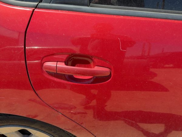 05-09 Prius Passenger Right Rear Outside Door Handle Hatchback Barcelona Red 3R3 — photo 3