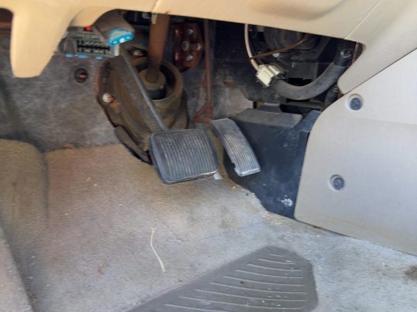 2005-2007 Ford Escape Gas Pedal Assembly Oem Accelerator — photo 1
