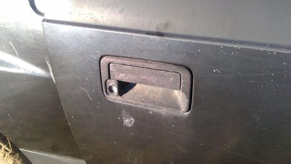 1996 Geo Tracker Passenger Right Front Outside Door Handle Oem Black — photo 4