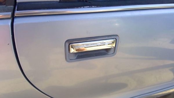 1991-1996 Chevy Caprice Passenger Right Rear Outside Door Handle Oem Back — photo 7