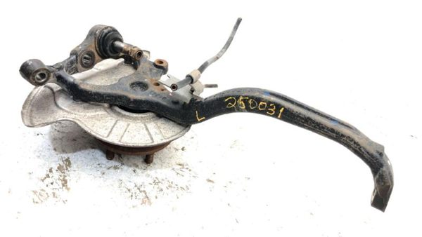 2005-2011 Chrysler 300 Driver Left Front Spindle Steering Knuckle With Wheel Hub — photo 7