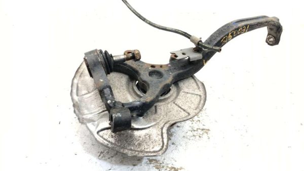 2005-2011 Chrysler 300 Driver Left Front Spindle Steering Knuckle With Wheel Hub — photo 6