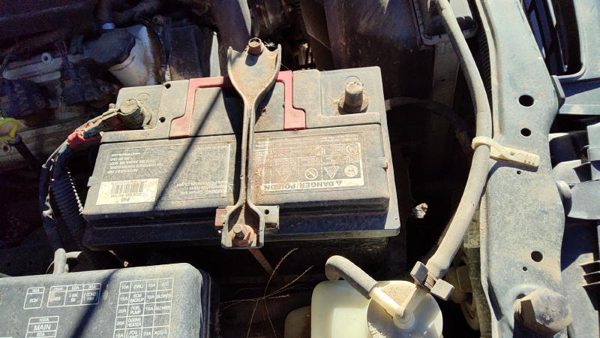 1998-2002 Honda Passport Complete Battery Box Mount Tray With Hold Down Oem — photo 3