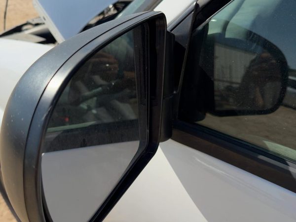 1999-2005 Chevy S10 Blazer Driver Left Power Side Mirror Door Mounted Heated OEM — photo 3