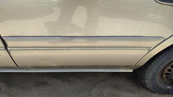 97-01 Century Driver Left Rear Moulding From Door Oem Back Trim Strip Gold 49U — photo 1