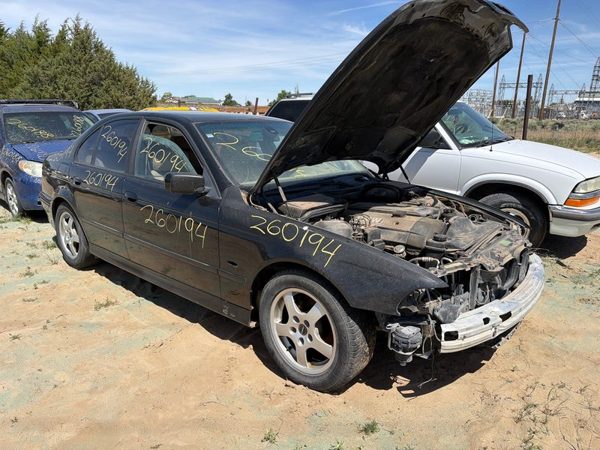 2001 BMW 530i — vehicle photo 1