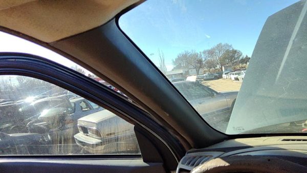 04-09 Gmc Canyon Driver Left A Pillar Trim Windshield Post Panel Dark Pewter 19J — photo 2