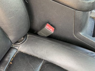 06-07 Fivehundred Passenger Right Front Seat Belt Buckle Receiver Oem Black Hw