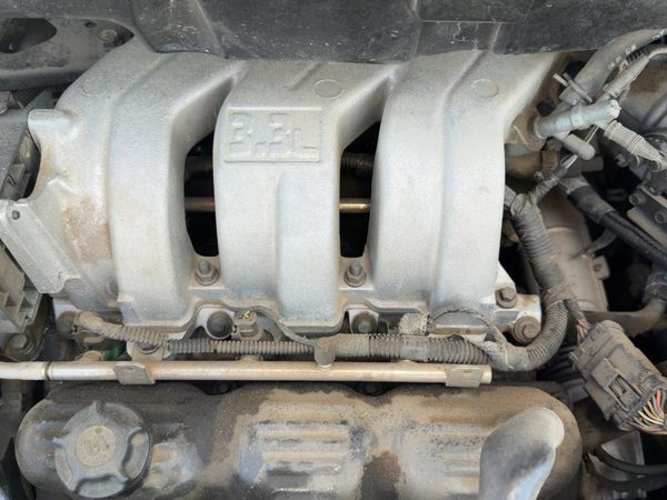 1996-1999 Chrysler Town & Country Upper Intake Manifold Oem 3.3L 04621884 — photo 3