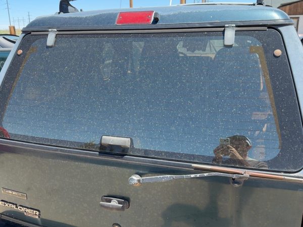 1991-1994 Ford Explorer 2 Dr Back Glass Rear Window Heated with Wiper Privacy — photo 1
