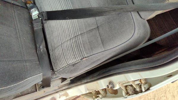 92-94 Chevy S10 Blazer Driver Left Front Seat Belt Retractor Oem Shoulder Black — photo 5