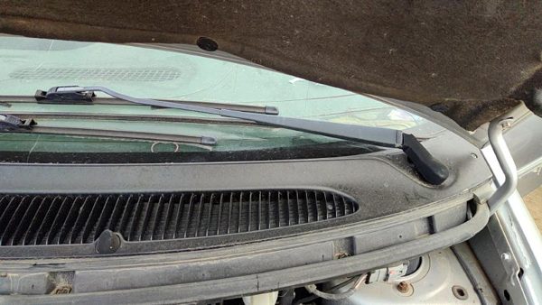 1996-2002 Chrysler Town & Country Driver Left Windshield Wiper Arm Blade Lever — photo 4