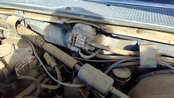 1989 Ford F250 Wiper Motor Front Pickup — photo 3