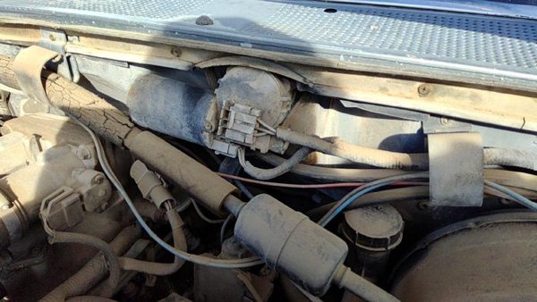 1989 Ford F250 Wiper Motor Front Pickup — photo 2