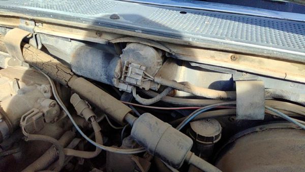 1989 Ford F250 Wiper Motor Front Pickup — photo 4