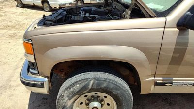1997 Chevy Pickup 2500 Fender LH Silverado Gold 55U