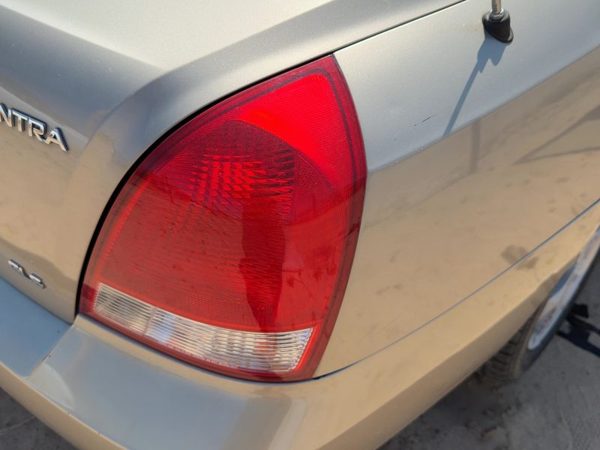 01-03 Elantra Passenger Right Outer Tail Light Brake Lamp Oem Rear Quarter Sedan — photo 1
