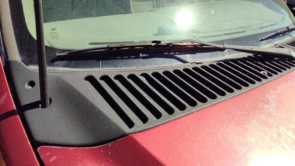 1999-2007 F250 Super Duty Windshield Wiper Cowl Vent Trim Panel Oem Cover — photo 1