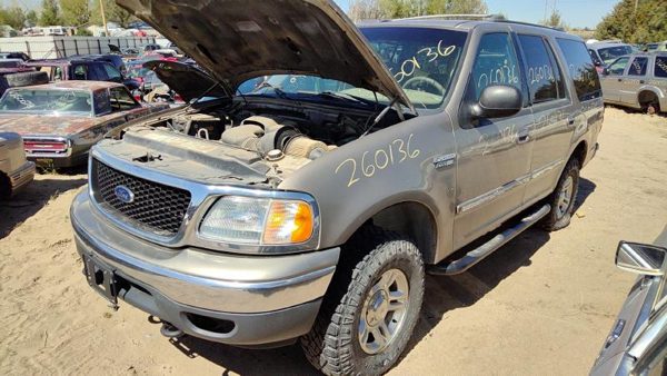 2001 Ford Expedition — vehicle photo 1