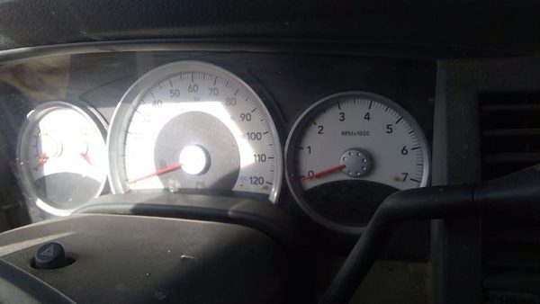 2006 Dodge Durango Speedometer Cluster Instrument Gauges Panel Oem Dash — photo 5