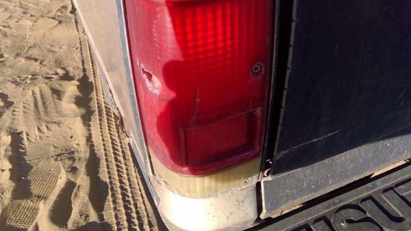 1981-1987 Isuzu Pup Pickup Driver Left Tail Light Brake Lamp Oem Rear 94218842 — photo 11