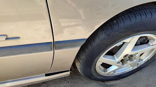 2000-2005 Chevy Impala Passenger Right Moulding From Fender Oem Trim Strip — photo 3