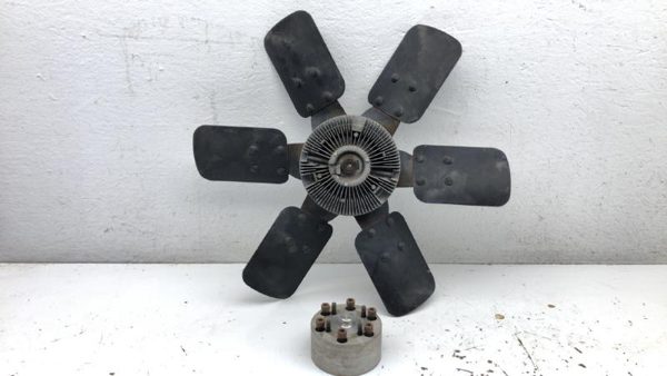 1987 International S Series Fan Clutch Blade Spacer Adaptor Oem Dt360 — photo 1
