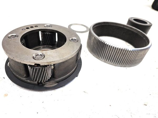 2002 Sierra 2500 Hd 8.1L Allison 1000 P1 Transmission Planetary Drum Sun Gear — photo 2