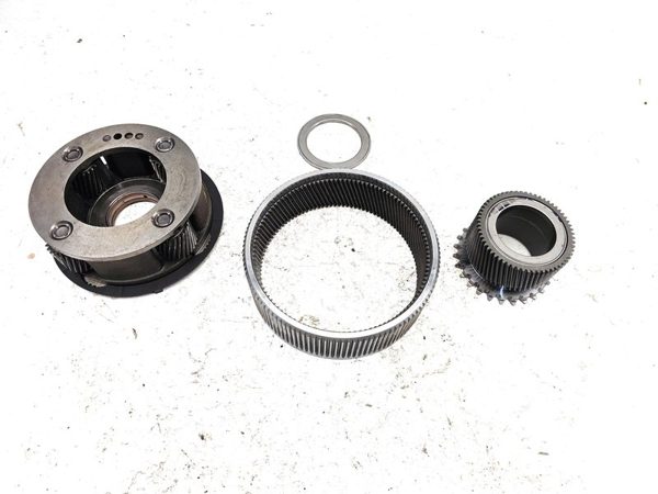2002 Sierra 2500 Hd 8.1L Allison 1000 P1 Transmission Planetary Drum Sun Gear — photo 1