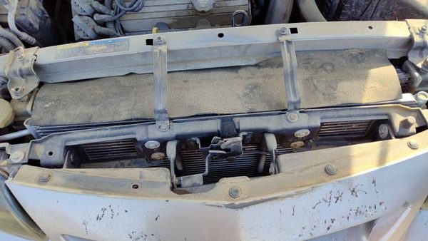 2000-2005 Pontiac Bonneville Hood Latch Assembly With Bracket Oem 25706782 — photo 3