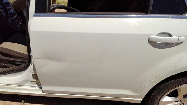 2011 Chevrolet Malibu Rear Door LH White 50U — photo 4