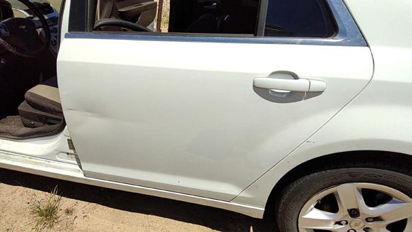 2011 Chevrolet Malibu Rear Door LH White 50U — photo 2