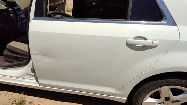 2011 Chevrolet Malibu Rear Door LH White 50U — photo 3