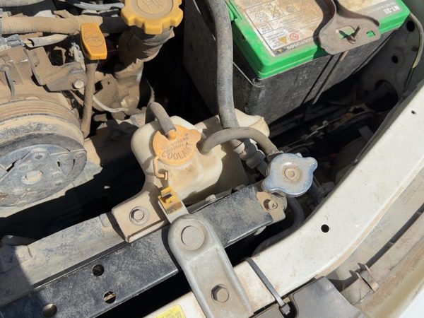 1994 Subaru Legacy RHD Coolant Reservoir Radiator Overflow Tank Bottle Oem 2.2L — photo 2