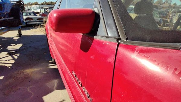 1993 Pontiac Grand Prix Front Door RH Red — photo 3